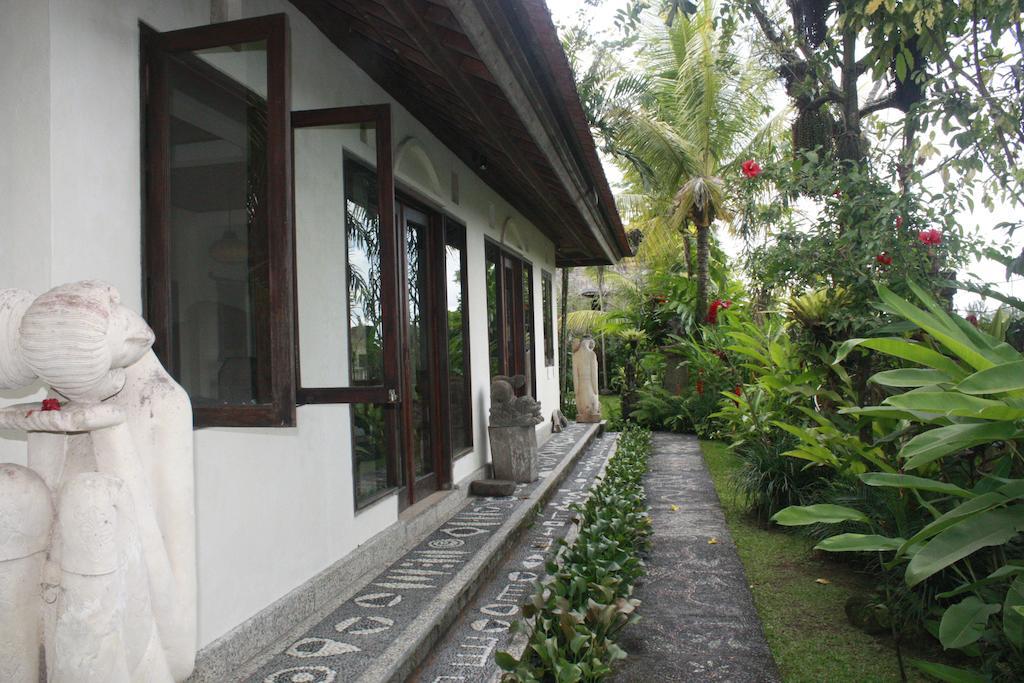 Hôtel 9Th House à Ubud Extérieur photo